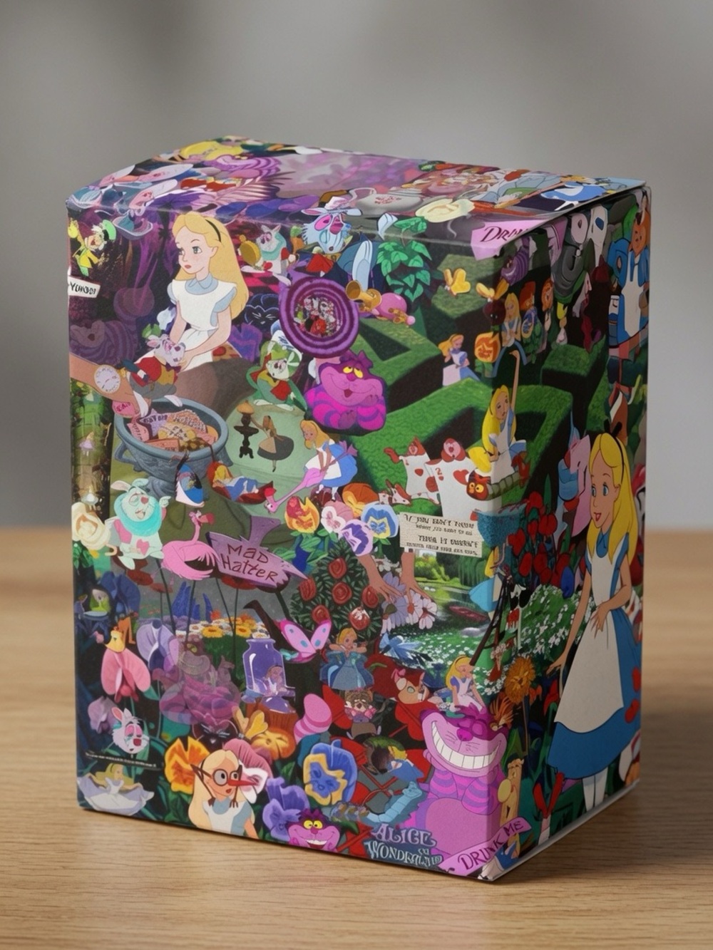 Alice in the Wonderland Mystery Box 📦💓 (3-4 pieces)